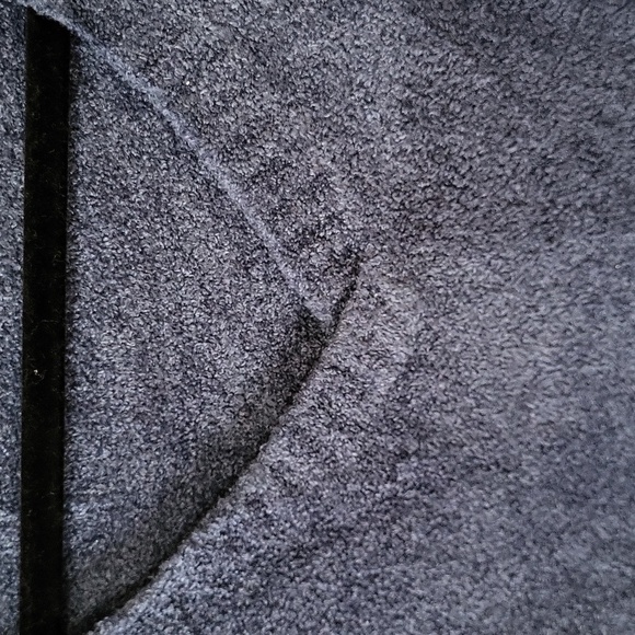 Jessica Sport  V Neck Sweater - Picture 5 of 6